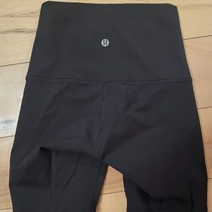 lululemon shorts 6”